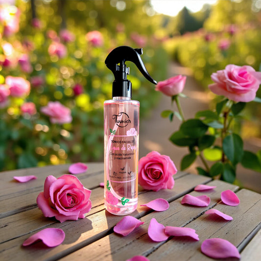Tónico facial con agua de rosas