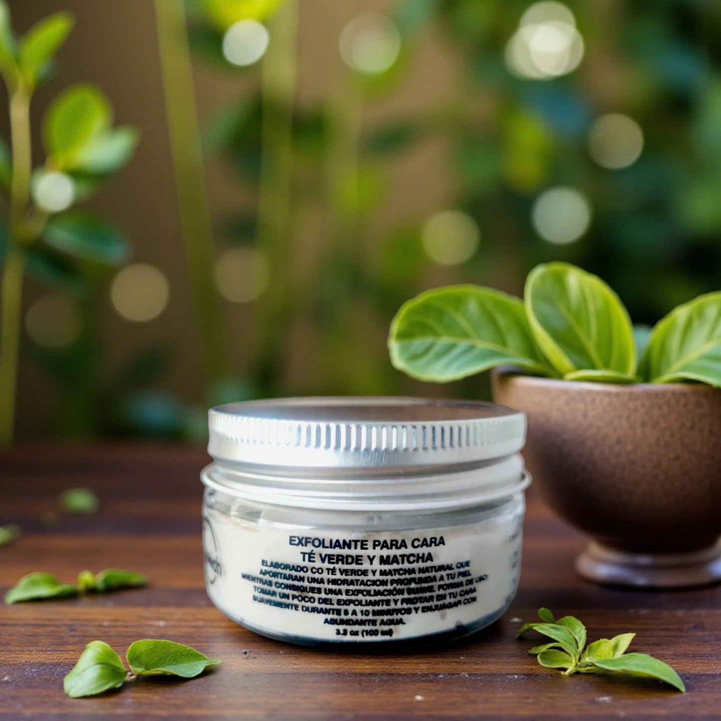 Exfoliante facial de Té verde con matcha