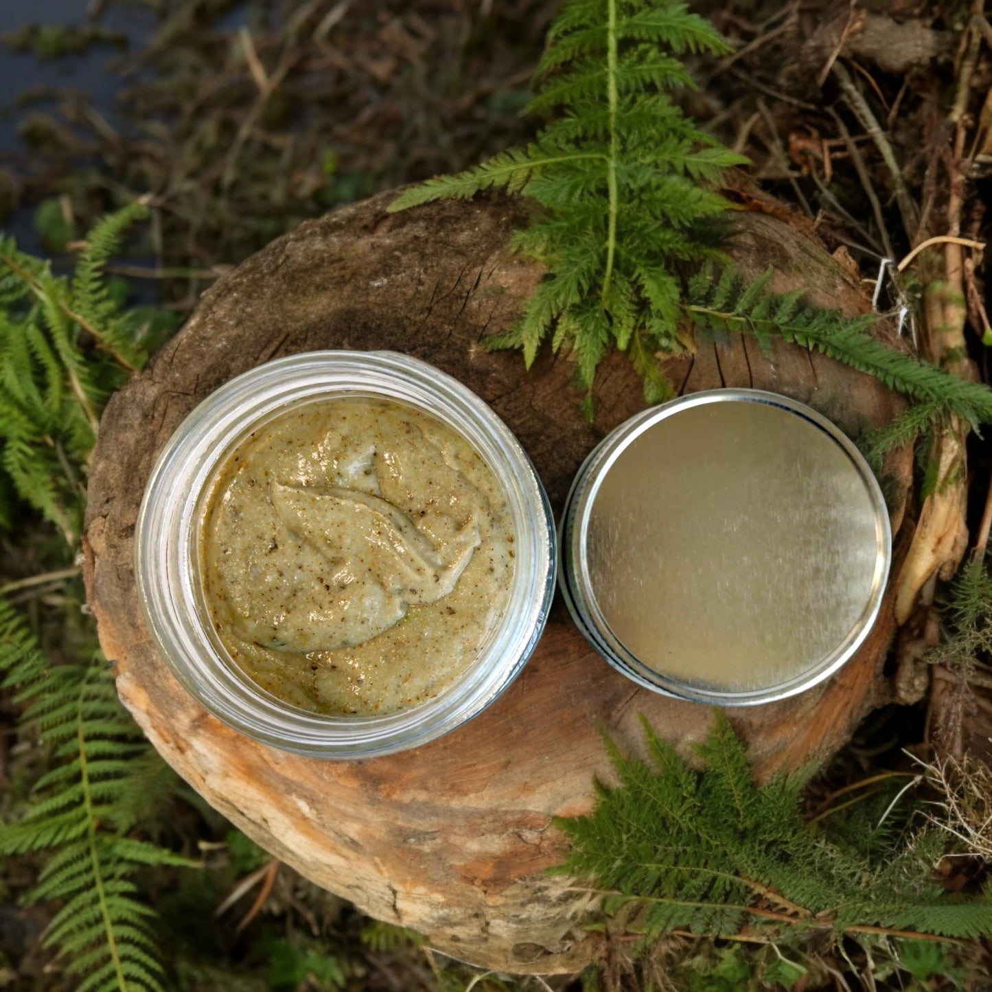 Exfoliante de pies y manos de Menta con hierbabuena